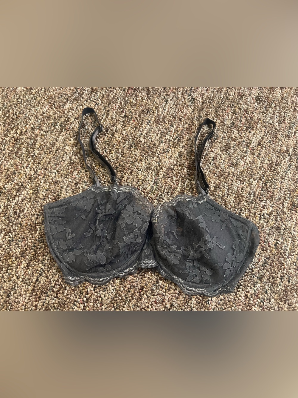 Victoria’s Secret Dream Angels Gray Lace Push-Up No Padding Bra Size 36DDD